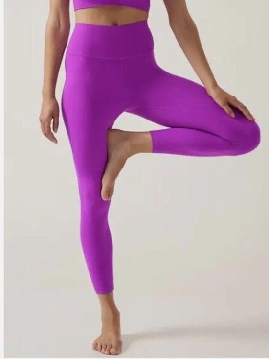 Athleta Pants - Athleta Transcend 7/8 Leggings Purple M